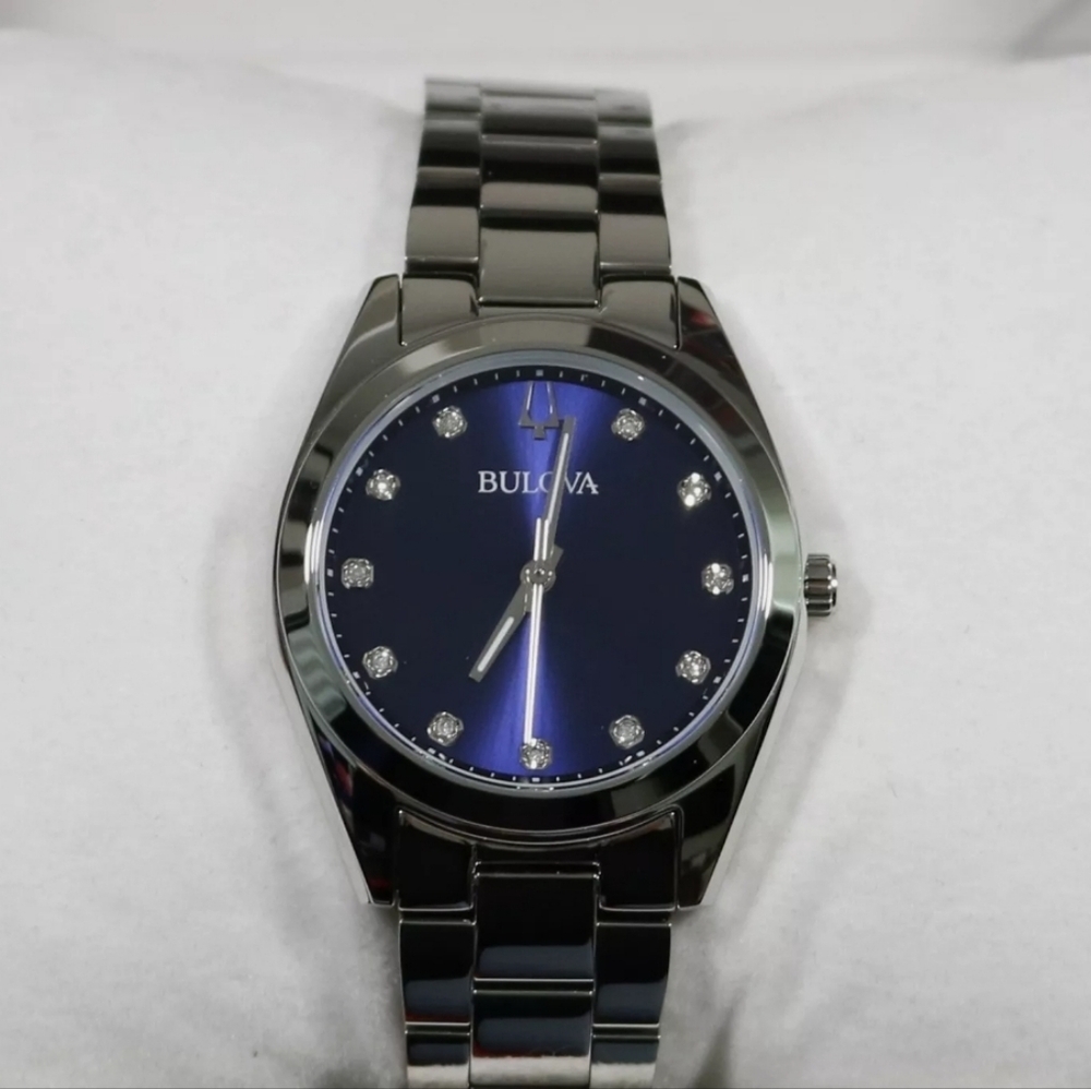 ***BRAND NEW*** Bulova Ladies' Surveyor Diamond Accent Watch - Picture 2 of 12
